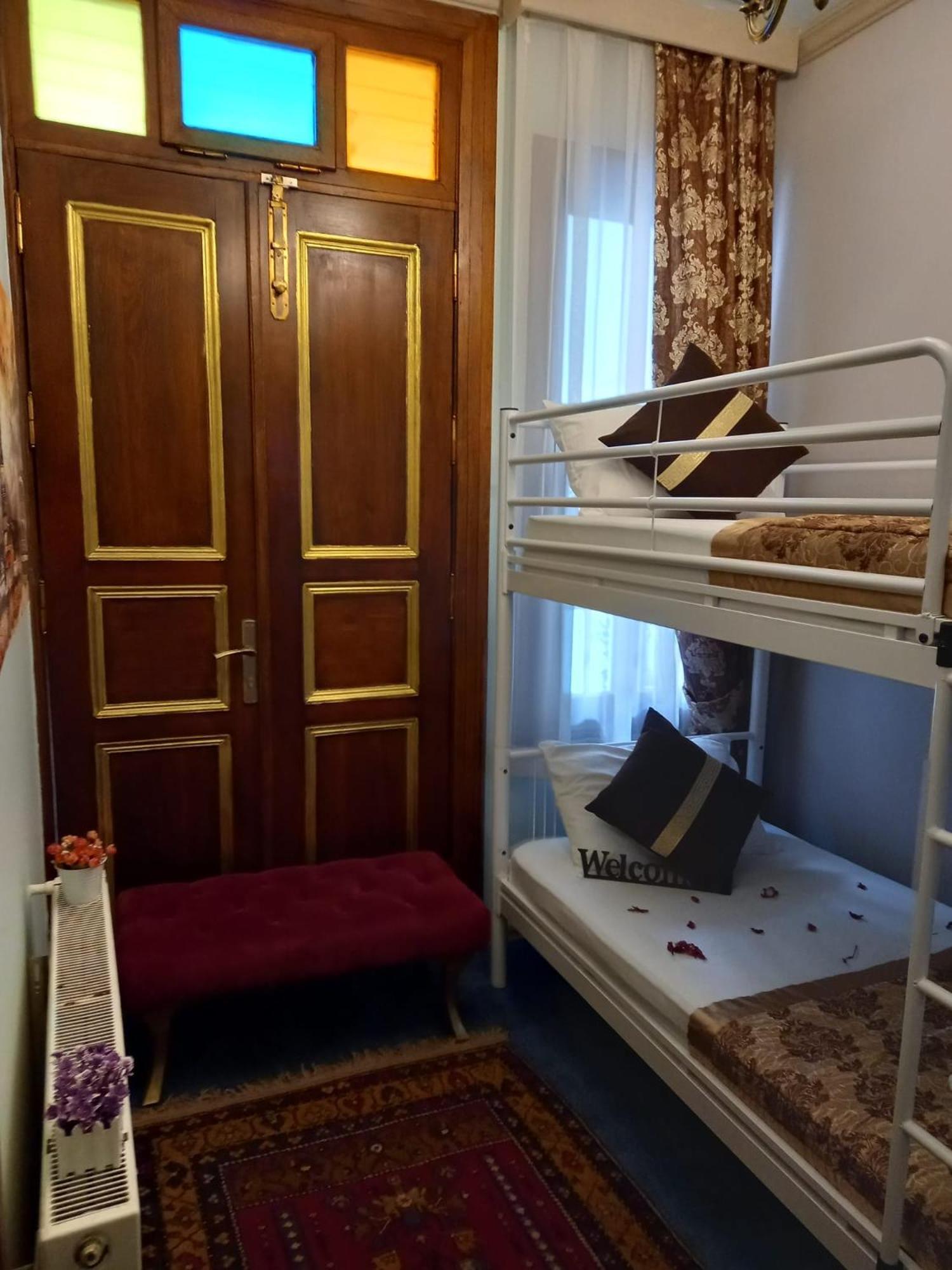 Emirhan Hotel Istanbul Zimmer foto